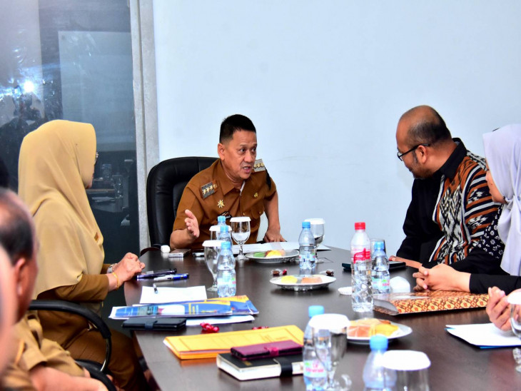Pj Bupati Kampar Pimpin Rapat Exit Meeting dengan BPK RI Perwakilan Provinsi Riau