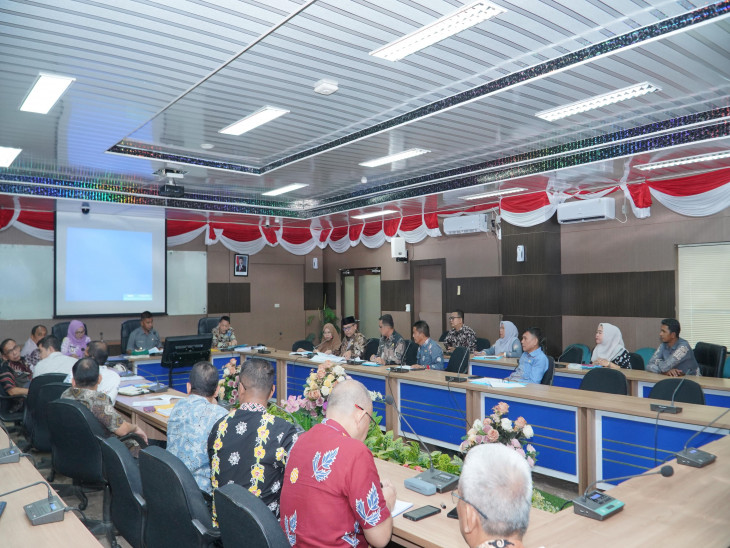 Bupati Kampar Pimpin Rapat Pembahasan Lanjutan Penyesuaian Pendapatan dan Efisiensi Belanja Daerah