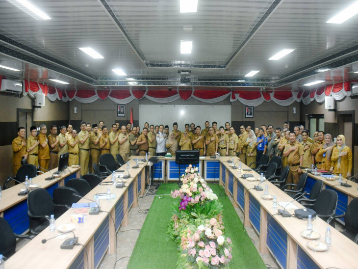Wakil Bupati Langsung Rapat Dengan Kepala OPD dan Camat Se Kabupaten Kampar