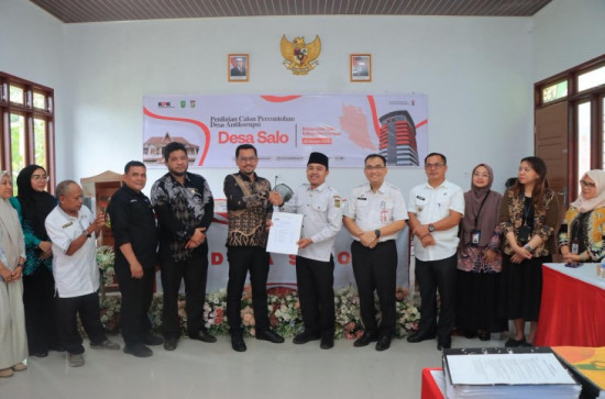 Desa Salo Raih Nilai Tertinggi 95,5 dan Resmi Menjadi Desa Percontohan Antikorupsi di Riau
