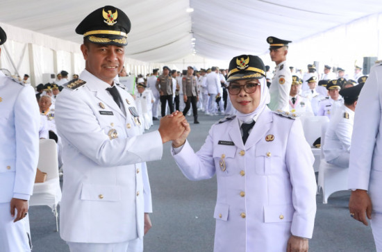 Presiden RI Secara Resmi Lantik Bupati Kampar dan Wakil Bupati Kampar