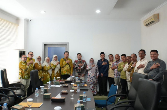 Tegaskan Akuntabilitas Keuangan Daerah, Wabup Kampar Pimpin Exit Meeting Dengan BPK RI.