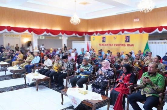 Plt. Inspektur Mengahadiri Penyerahan Laporan Eksekutif BPKP dan Entry Meeting Anggaran 2026